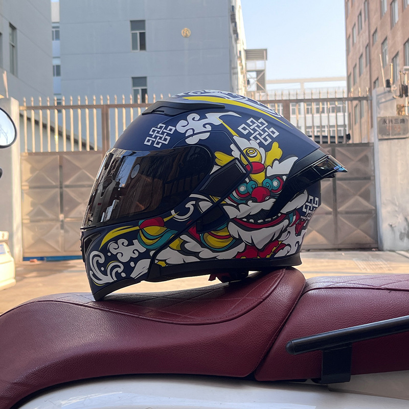 Cuatro estaciones coche eléctrico casco de seguridad cola grande superficie expuesta Jiekai 3C certificado casco de la motocicleta casco completo de la motocicleta de los hombres personalidad