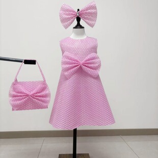 废旧物品时装秀