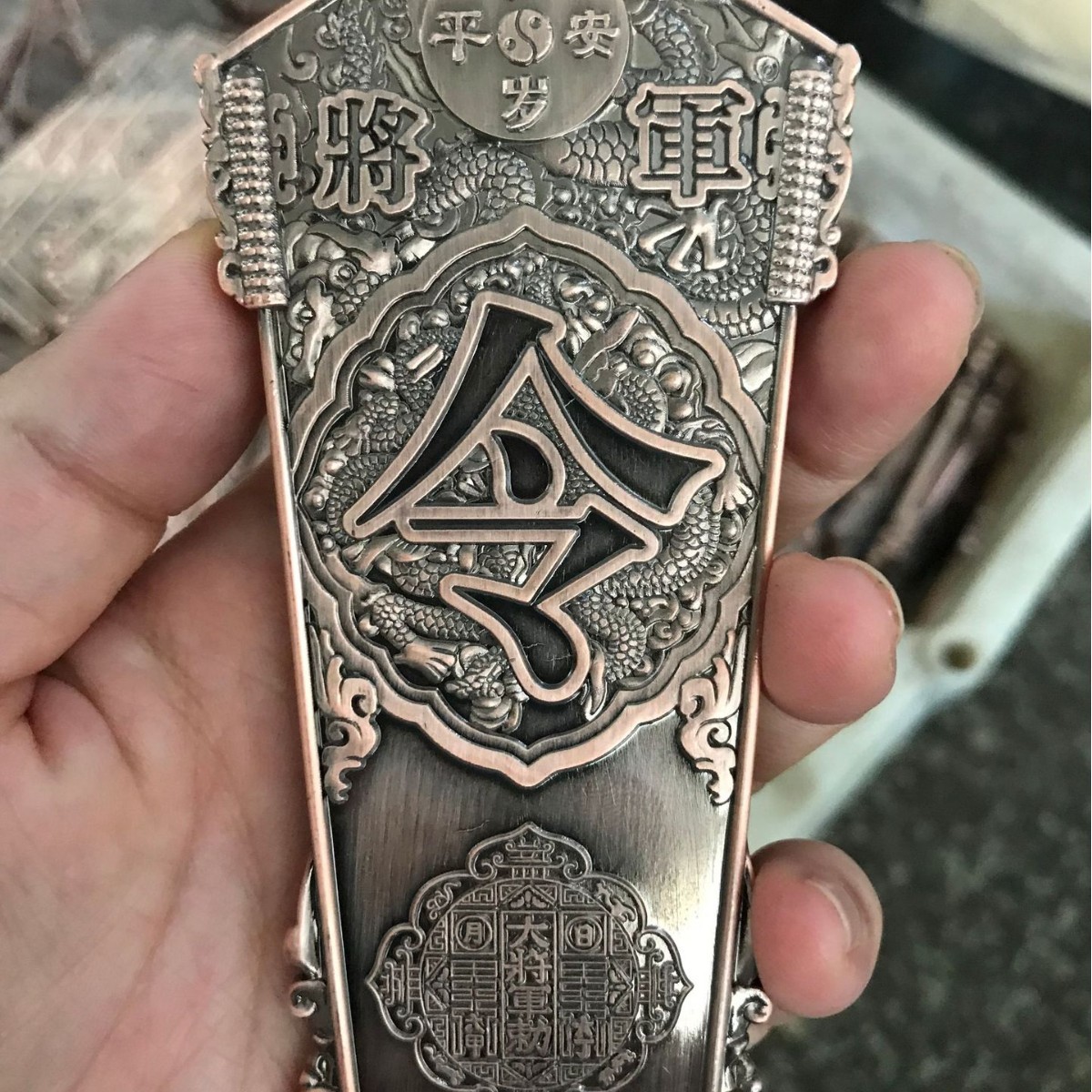 中式金属人物摆件公仔 人物神 像书房摆件影视道具令牌厂家直发