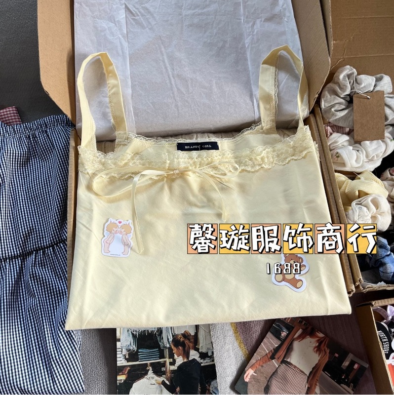 BM风 法式奶油黄色显白吊带bm新款蝴蝶结蕾丝外穿宽松一字领上衣|undefined