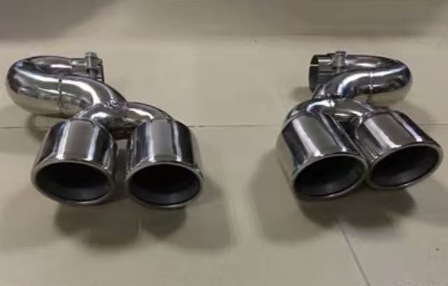 Suitable for 2008-2015 BMW X6 E71 modified to X6M front bumper and rear bumper injection molded PP modified body kit
