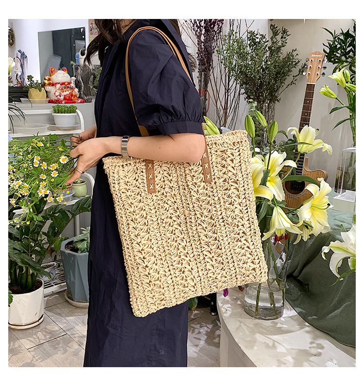 Women's Medium Straw Solid Color Vacation Weave Square Zipper Straw Bag display picture 5