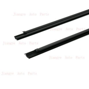 Suitable for 05-15 Toyota Hilux Double-Door Outer Pressure Strip Car Window Glass Sealing Outer Water-Retaining Strip