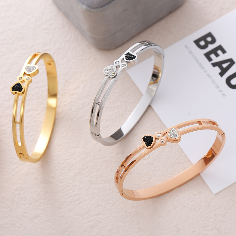 Daily Occasion Stainless Steel Material Ins Style Simple Style Heart Shape Stainless Steel Plating Inlay Rhinestones 18k Gold Plated Bangle