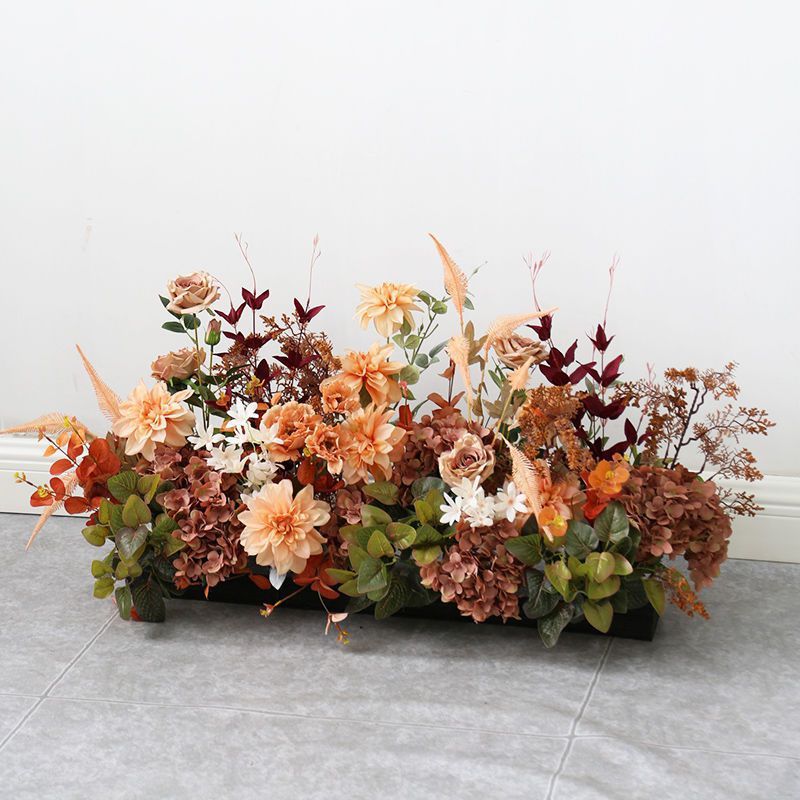 レトロな花飾り、茶色の花の列、壁掛け、ショーウィンドウ、結婚式の装飾、シルクフラワー、イベントの通路装飾|undefined
