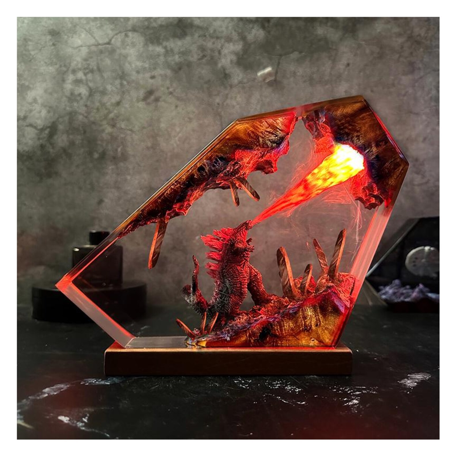 Estilo explosivo transfronterizo GOD.ZILLA lámpara de resina modelo tridimensional resina epoxi regalo del día del padre