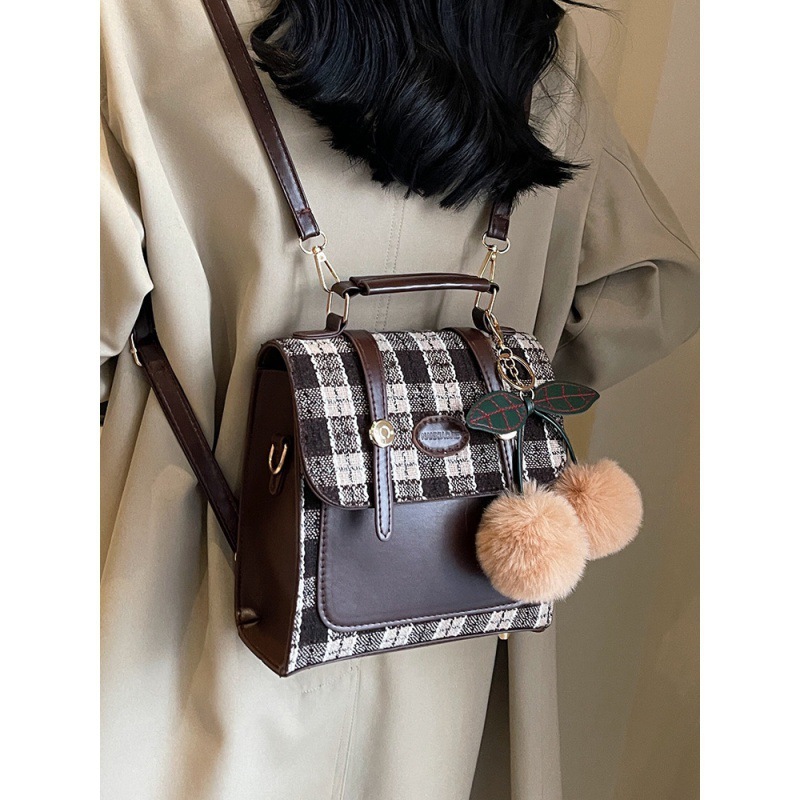 High-end Buckle Women's Backpack Women's 2023 Fashion Crossbody Bag Ins Niche Student Shoulder Handbag