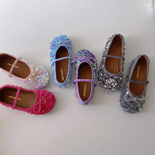 2026Ůͯ�����¿��n����Ƭ���ٹ���Ьһ�_�ŕr�аٴ��WҫŮ����Ь