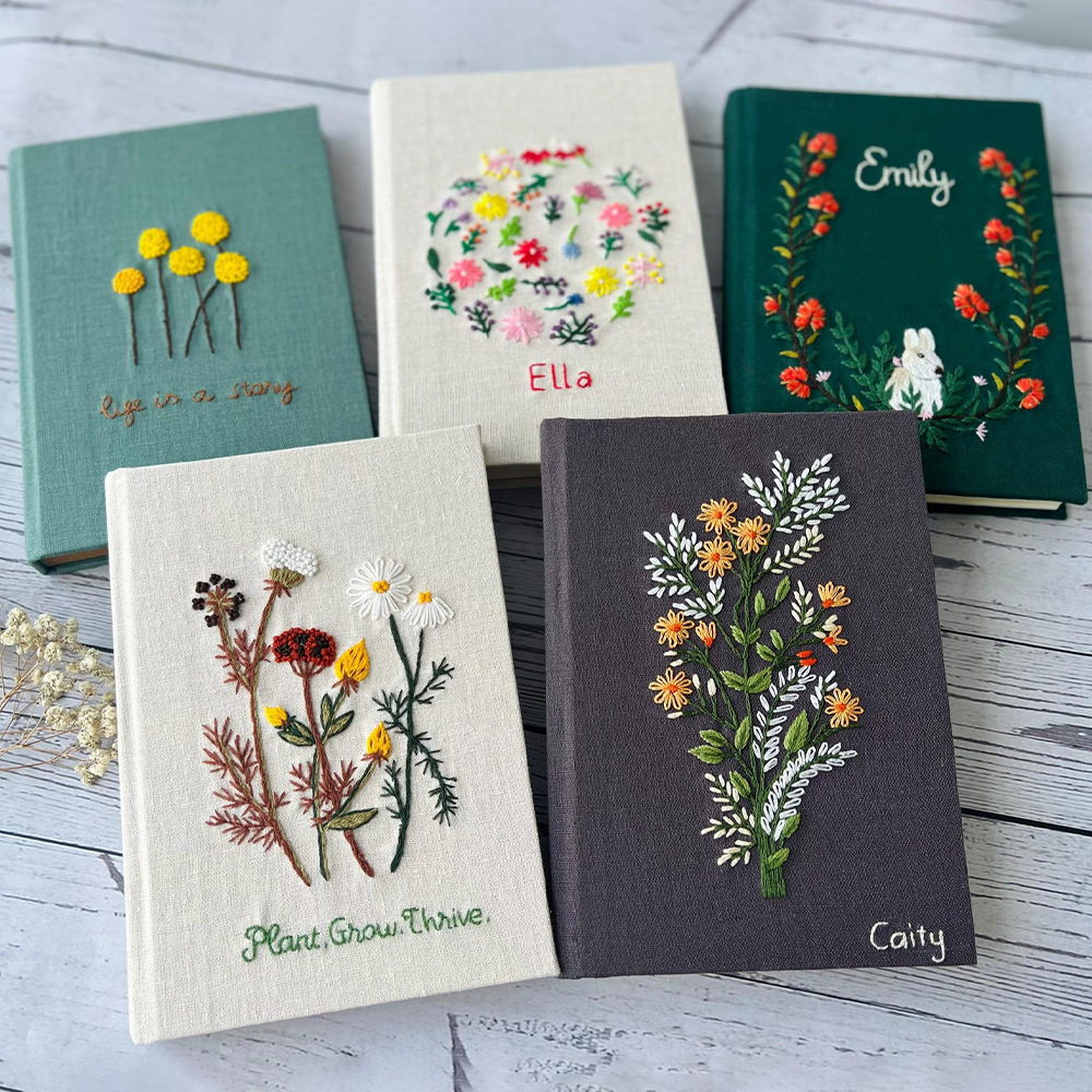 A5布艺刺绣记事本学生工作记录笔记空白手账日记本a6笔记本
