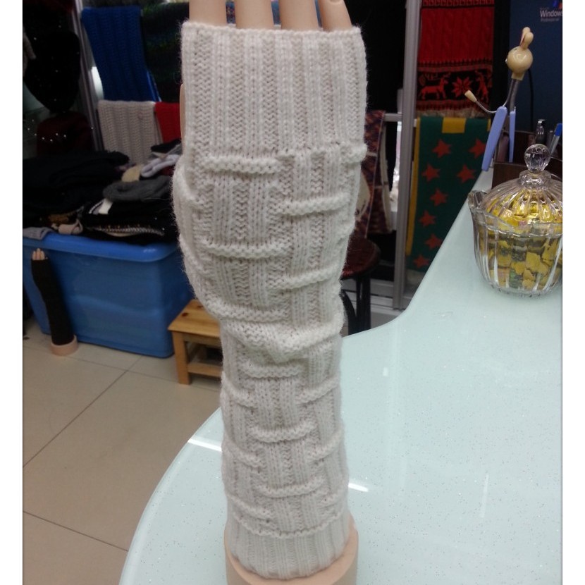 Venta caliente fábrica de punto procesamiento todo tipo de fibra acrílica Cachemira giro Cruz 8 ocho caracteres jacquard manga del brazo al por mayor