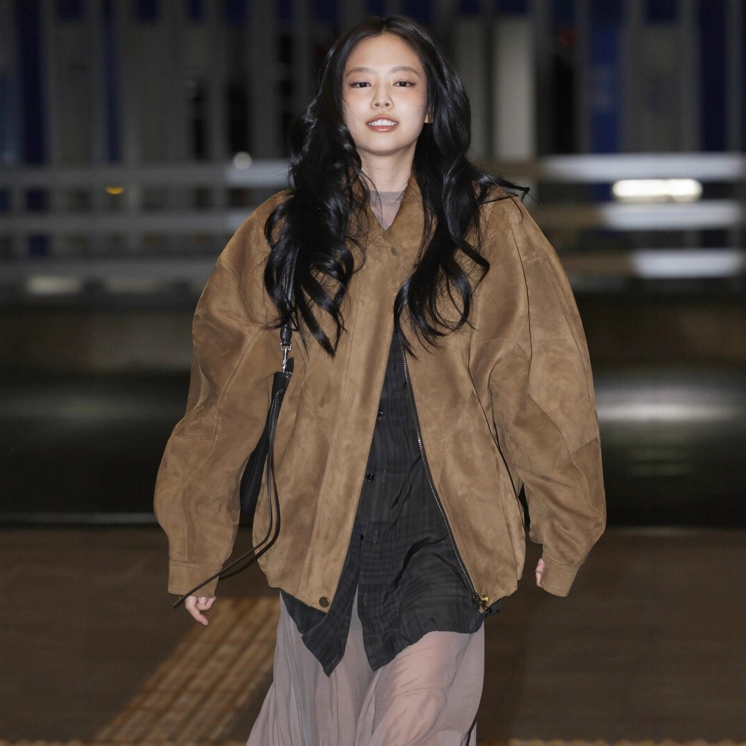 jennie金智妮同款复古麂皮绒机车外套女老钱风高级感宽松夹克上衣