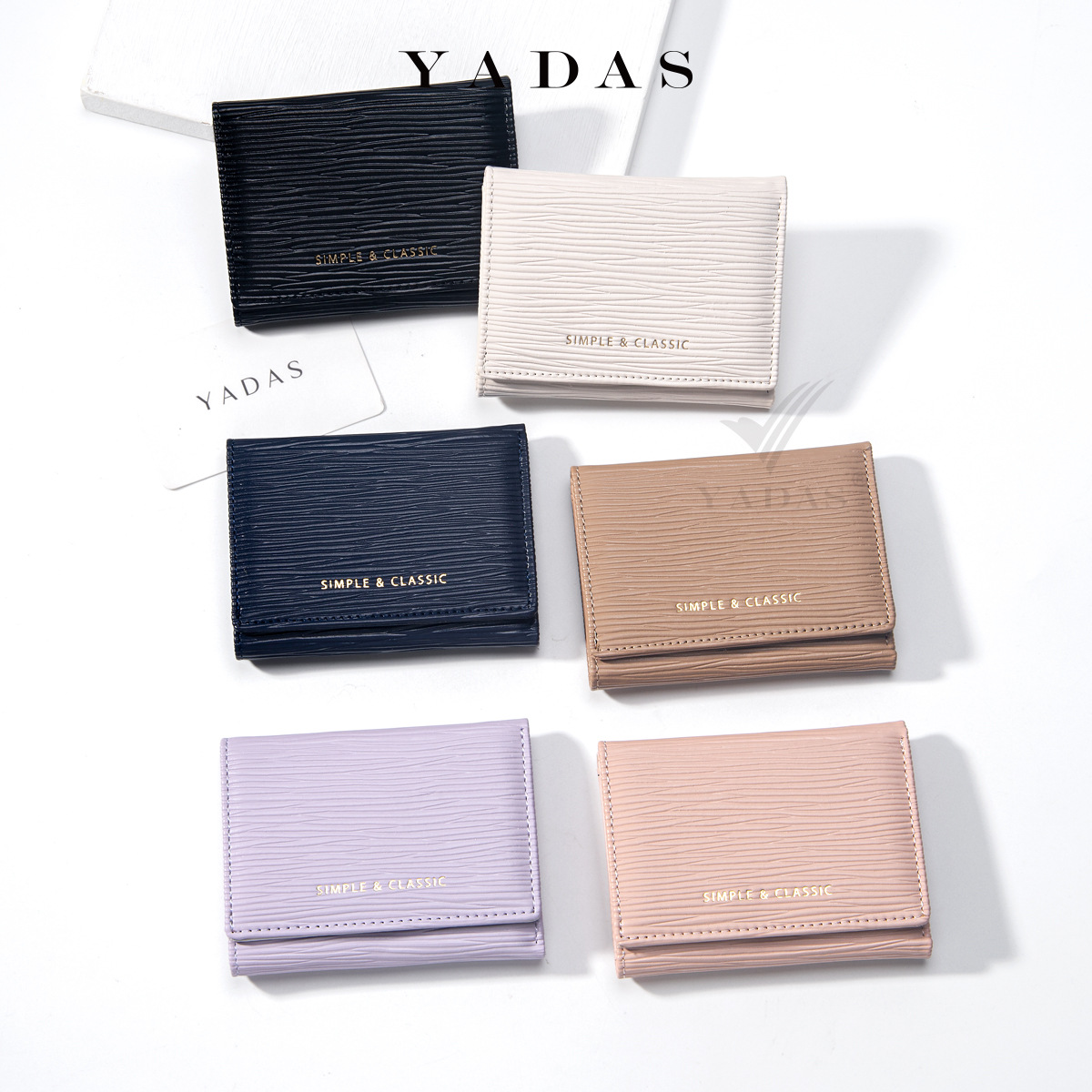 [Rolling de agua] YADAS linda bolsa de tarjetas de dama de moda comercio exterior PU corto tres plegables billetera