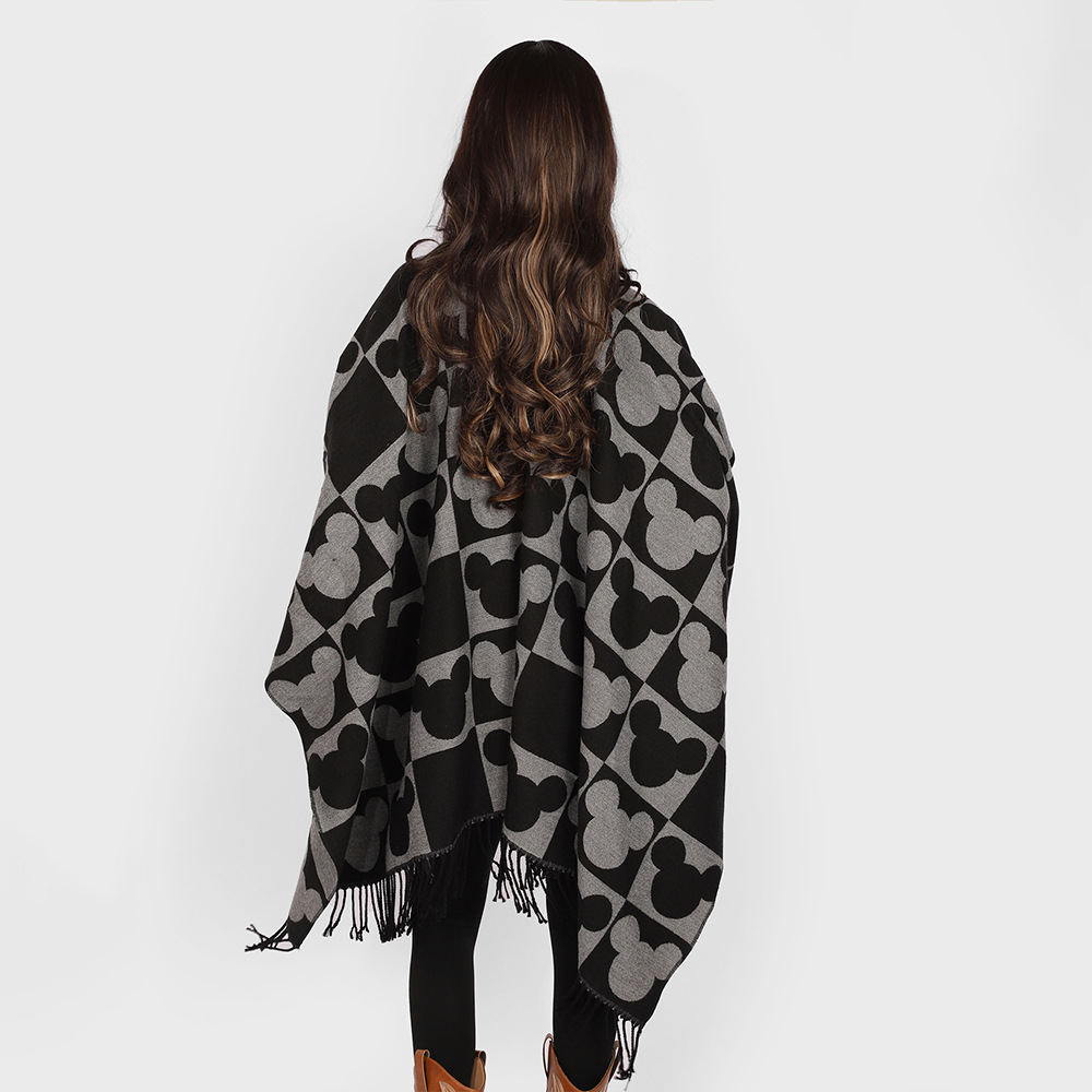 Hilo hilado con núcleo Mickey Mouse Patrón Bufanda Mujer Invierno Versión coreana de alta gama Chal de borlas de estilo occidental Capa gruesa y cálida