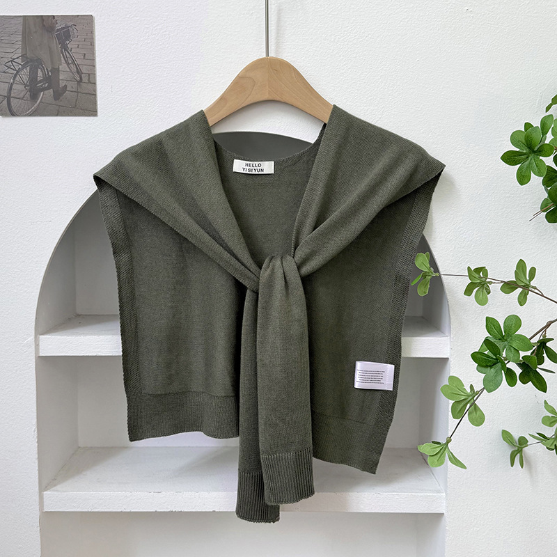 Chal de punto para mujer, versión coreana de primavera y verano, nuevo chal de lana de color sólido de alta gama con cuello falso para habitaciones con aire acondicionado.