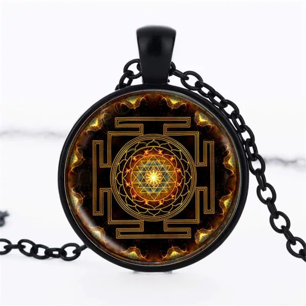 Hot-Selling European and American Holy Sri Lanka Yantra Time Gemstone Pendant Necklace Retro Sweater Chain Wholesale