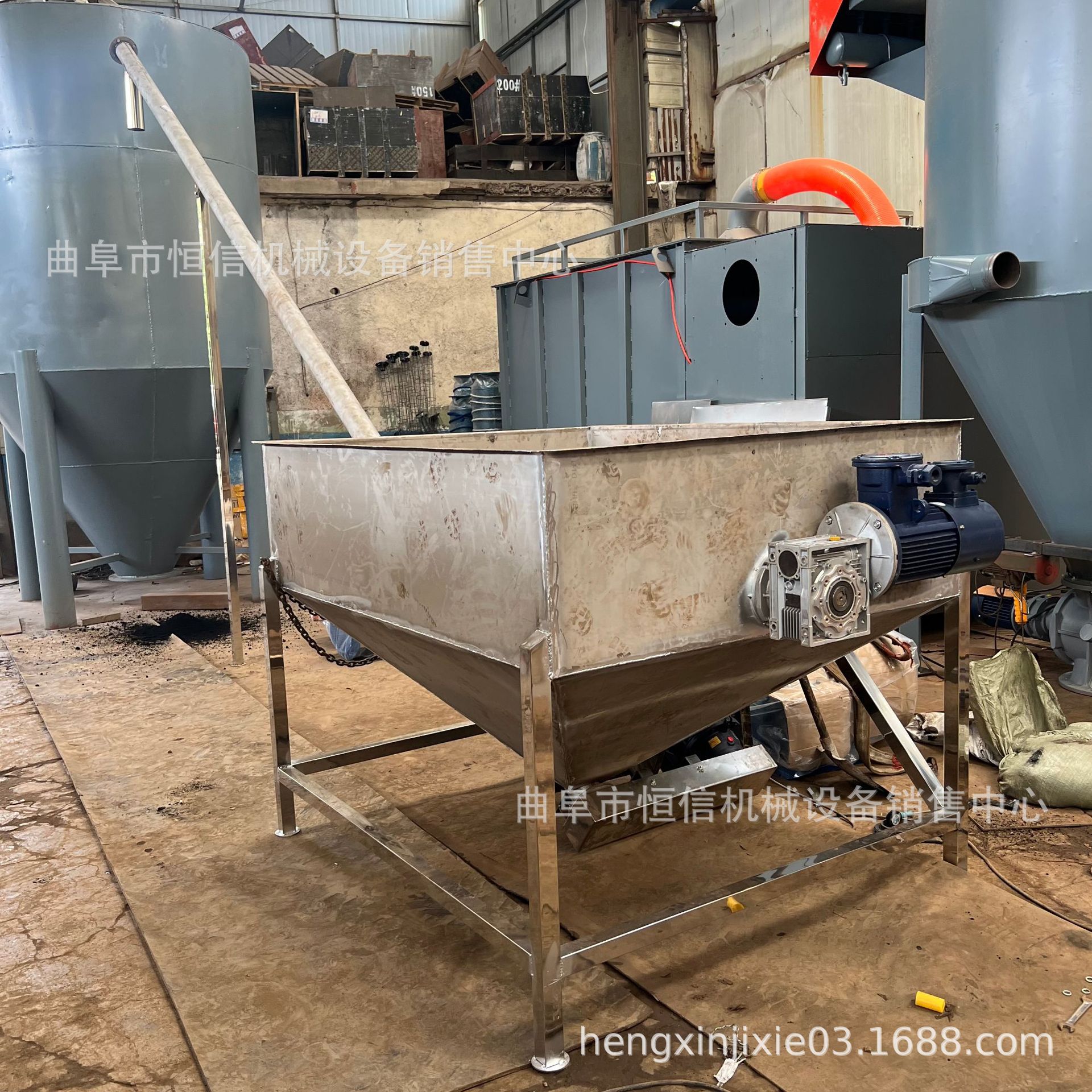 白沙白土蛟龙式螺旋输送机zcjb 电动式饲料颗粒螺旋上料机