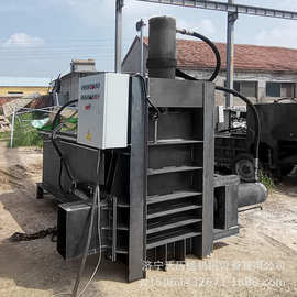 定制柴油款牵引式卧式打包机 柴油机青储打包机图片 牧草收获机械