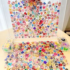 2cmは国境を越えたTK紅書の震え音をまとめて、アクリルシートの手作りDIY材料のアニメシールを飾った