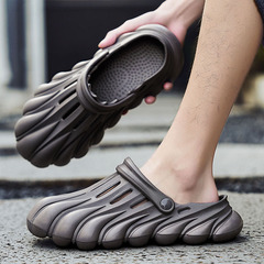 Men's Casual New Beach Shoes Simple Solid Color EVA Soft Sole Hole Shoes Men's Cap Toe Two-Way Outdoor Men's Sandals