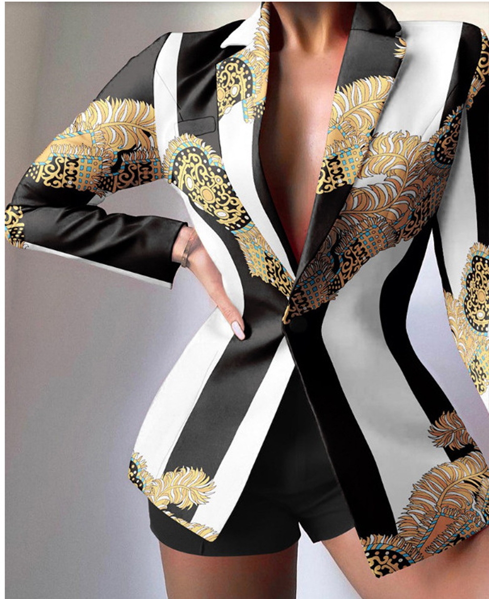 2024 Completo casual da pendolare, cappotto, pantaloncini, moda versatile, set da due pezzi da donna_voghion.com