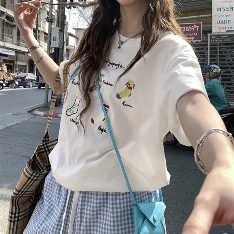 Warm Summer Small Socks Embroidered Short Sleeve 2025 Summer New Niche Design Ins Style Versatile Loose T-Shirt for Women
