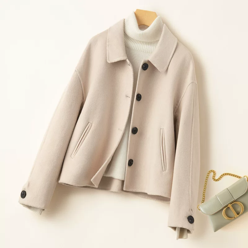 Демисезонная двусторонняя шерстяная短? Short wool coat длин? It's 