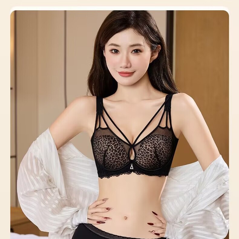 6818 Sexy Leopard Print Light Luxury Lingerie Medium Thick Mango Cup Soft Underwire Small Bust Push-Up Comfortable Bra