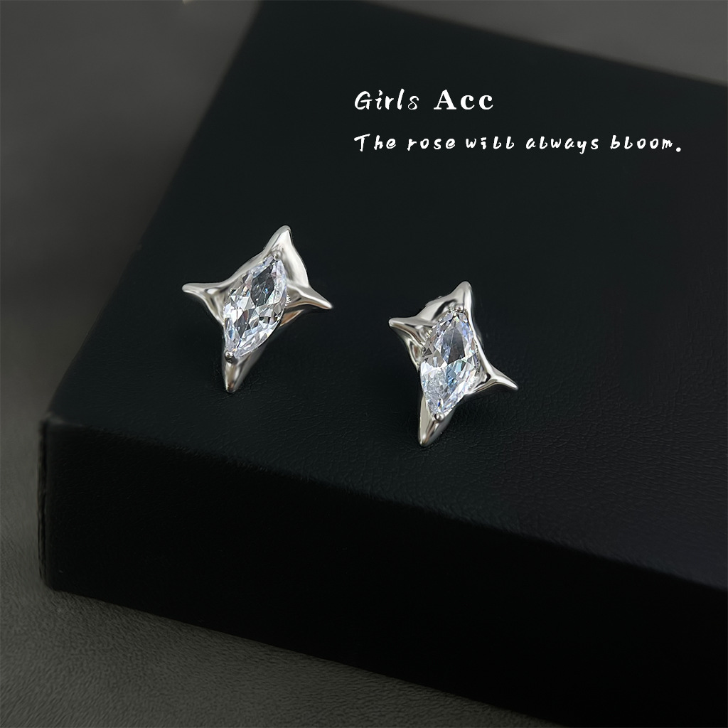 耳语_0007_耳语场景新水印 拷贝 8.jpg