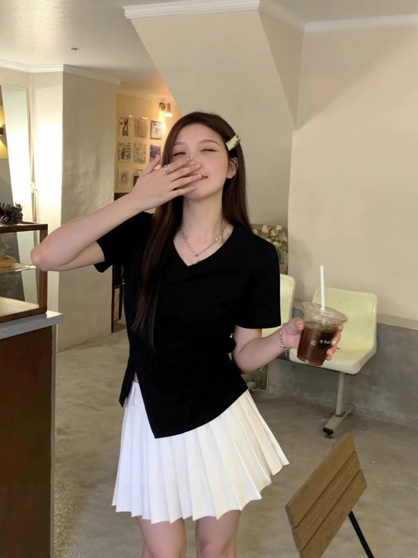 夏に太った女性のための肉感カバー、スリムフィット、スリット入り半袖シャツ、お腹カバー、痩身、純粋な欲望、ショートホワイトショルダートップ、痩身|undefined