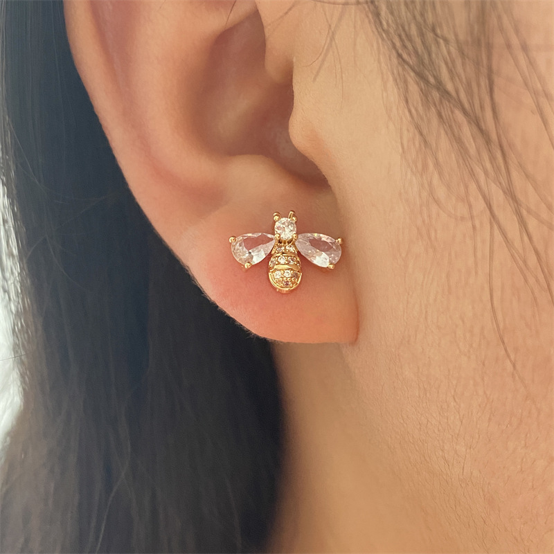 1 Pair Elegant Bee Plating Inlay Copper Zircon Gold Plated Ear Studs display picture 1