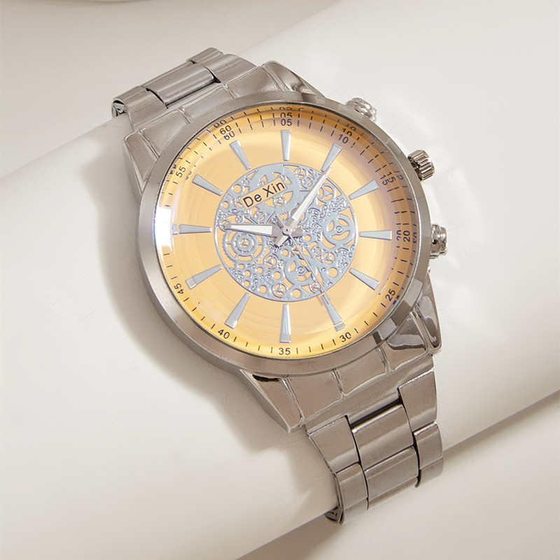 Cross-border Venta caliente hombres de acero Correa reloj de negocios casual luminoso cuarzo reloj de los hombres en stock