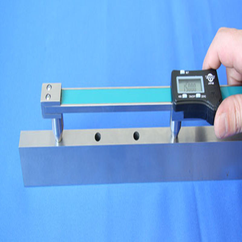 日本中村kanon数显圆孔中心距卡尺E-RF30J/数显游标卡尺/现货供应