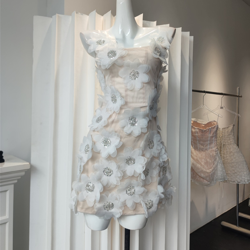 Cross-Border E-Commerce Women's Clothing Wholesale Supply French Design Heavy-Duty Three-Dimensional Floral Beading Elegant Slim-Fit Dress