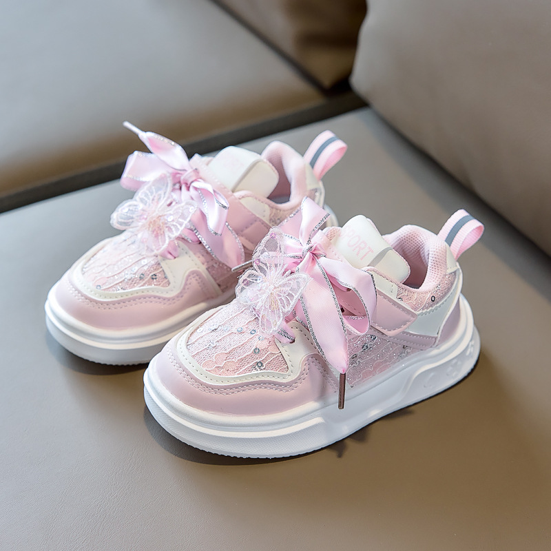 Zapatos de mariposa para niñas 2026 primavera nuevos zapatos casuales antideslizantes de suela suave para niños zapatos princesa coreana