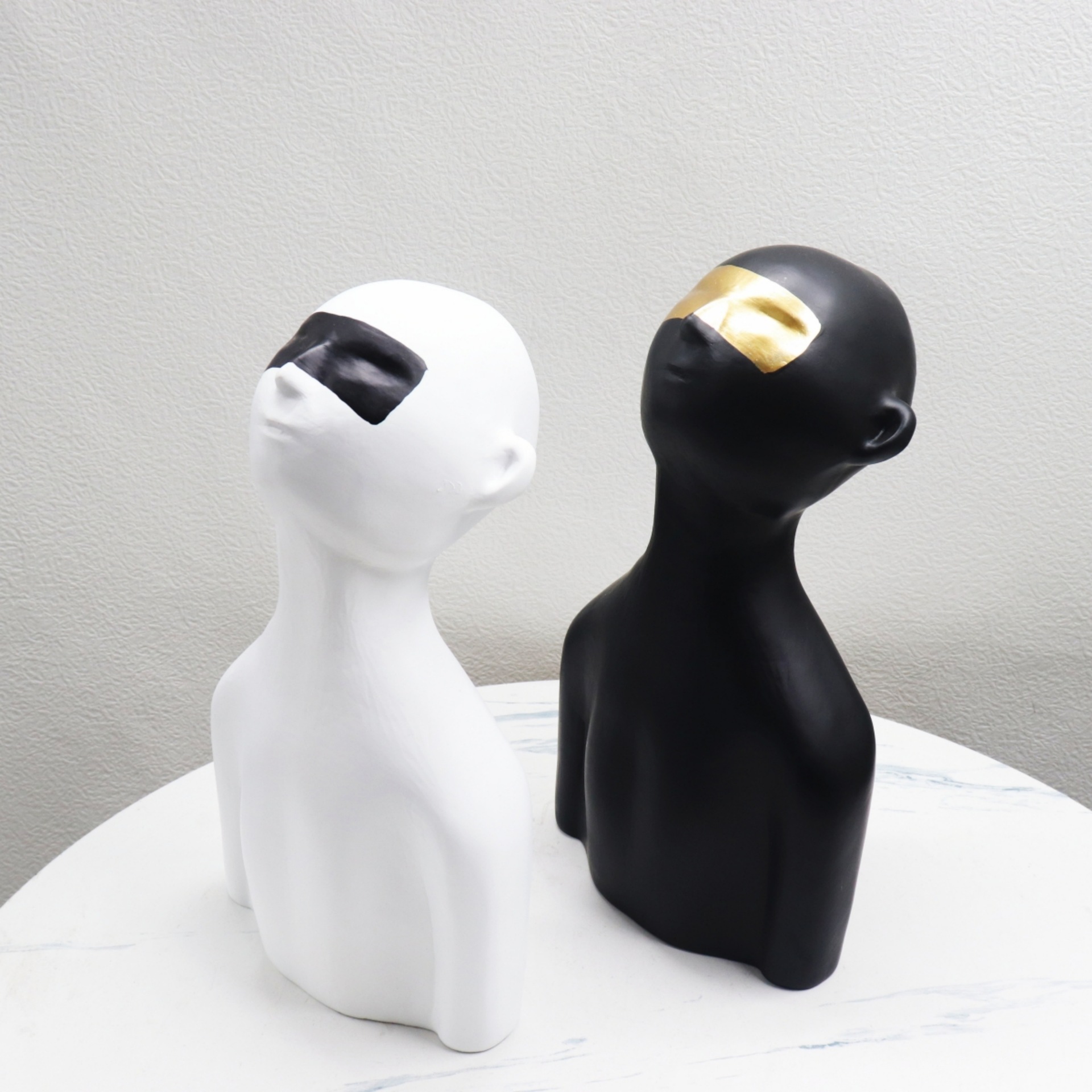 Simple Modern Abstract Figure Sculpture Ornaments Model Room Living Room Bedroom Sales Office Creative Home Soft Decorations