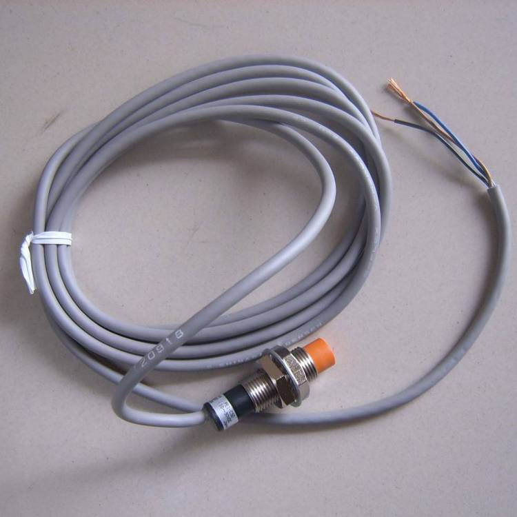 进口富士FUJI接近光电开关传感器电眼感应器PE1-C5D 10-30V