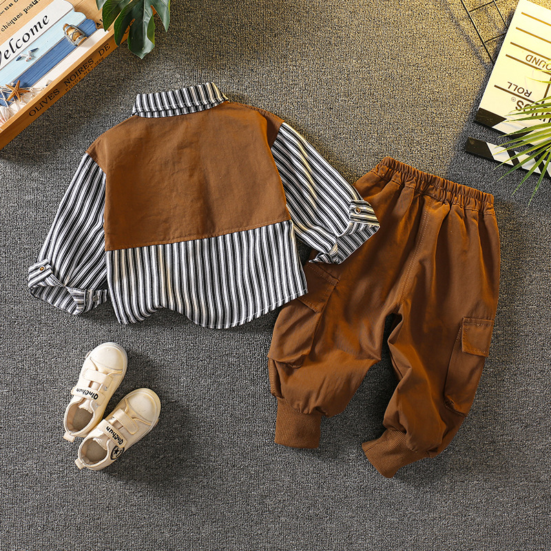 6096 traje de suéter a rayas para niños 2025 primavera y otoño nuevo estilo ropa de celebridades de Internet para niños ropa de otoño para bebés de dos piezas de moda