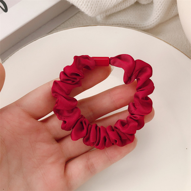 Año Nuevo chino rojo rojo anillo de pelo del intestino delgado temperamento simple correa de cabello de correa de cabello de mujer cuerda bola de cabello adornamiento de cabello