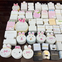 Street stall live broadcast Internet celebrity jewelry grabber packaging card hair grabber claw claw card shark clip paper card tag