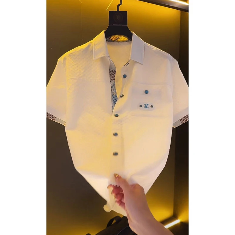ヨーロッパの高級ブランド紳士服トップス 2025 夏の新デザインテクスチャード紳士カジュアルポロシャツ|undefined