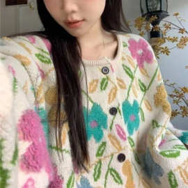 高级感超好看慵懒风毛衣女2024秋冬新款甜美立体花朵宽松针织外套