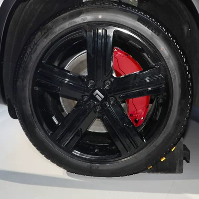 Applicable to Jishi 01 Aluminum Alloy Pearl 01 Brake Caliper Cover Wheel Hub Modification and Color Change (Brake caliper cover) - red