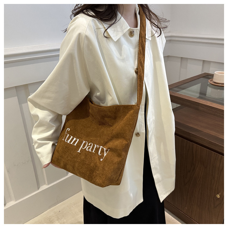Simple hand-held corduroy large-capacity daily casual work single-shoulder bag, niche tote bag, fashionable canvas bag undefined