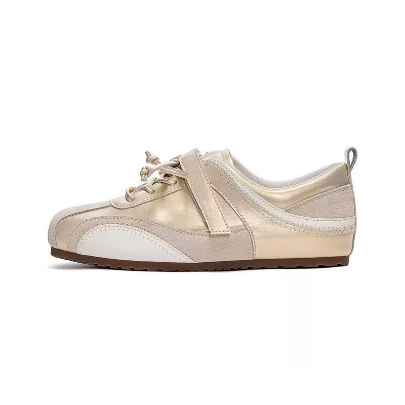 Retro versátil zapatos de entrenamiento alemán para niños y niñas 2026 nuevos zapatos de estudiantes de mujer zapatos de suela gruesa zapatos blancos pequeños zapatos deportivos