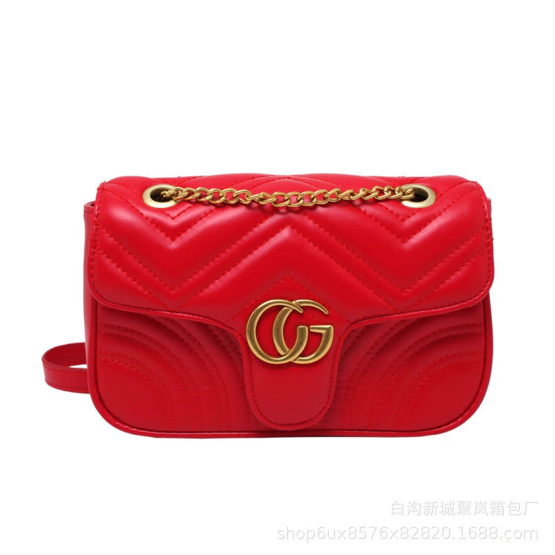 Сумка через плечо (в стиле chanel) с ромбовидной стёжкой, цепочный ремень, несколько цветов