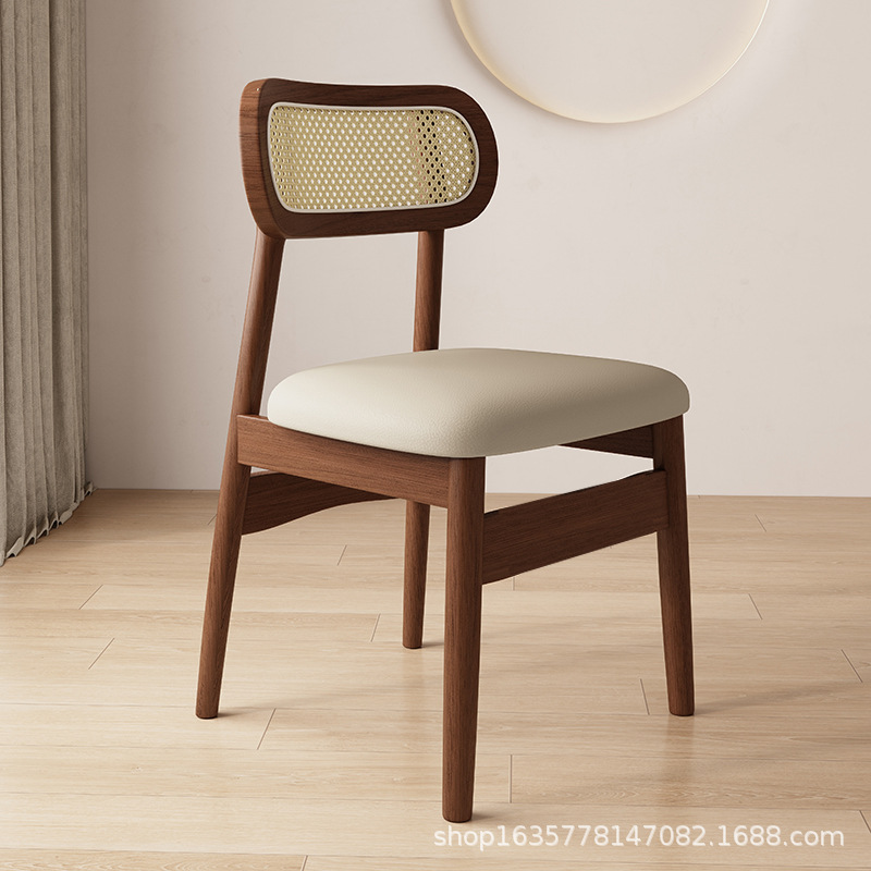 Sillas de madera sólida de caña de caña de mesa de comedor nórdico retro respaldo taburetes de caña simple y moderno hotel