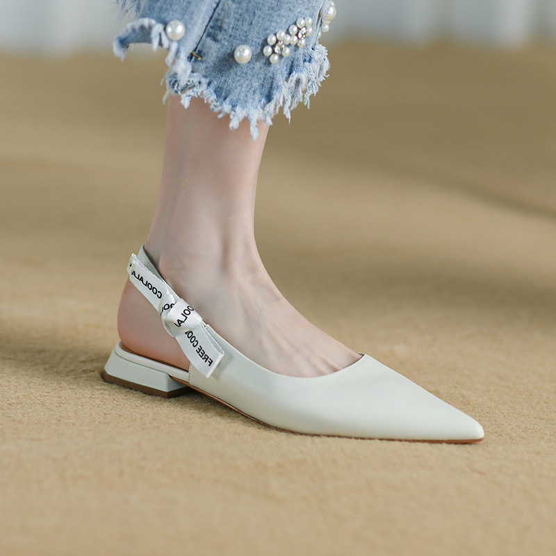 2024 New Low Heel Baotou Sandals Women's Summer Ins Trend European Station Mat Pattern Pointed Toe Flat Half Slippers_voghion.com