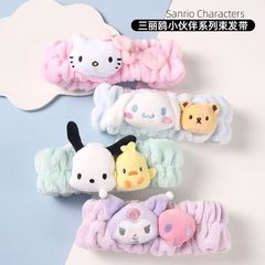 サンリオの仲間シリーズのヘアバンドが可愛いです。
