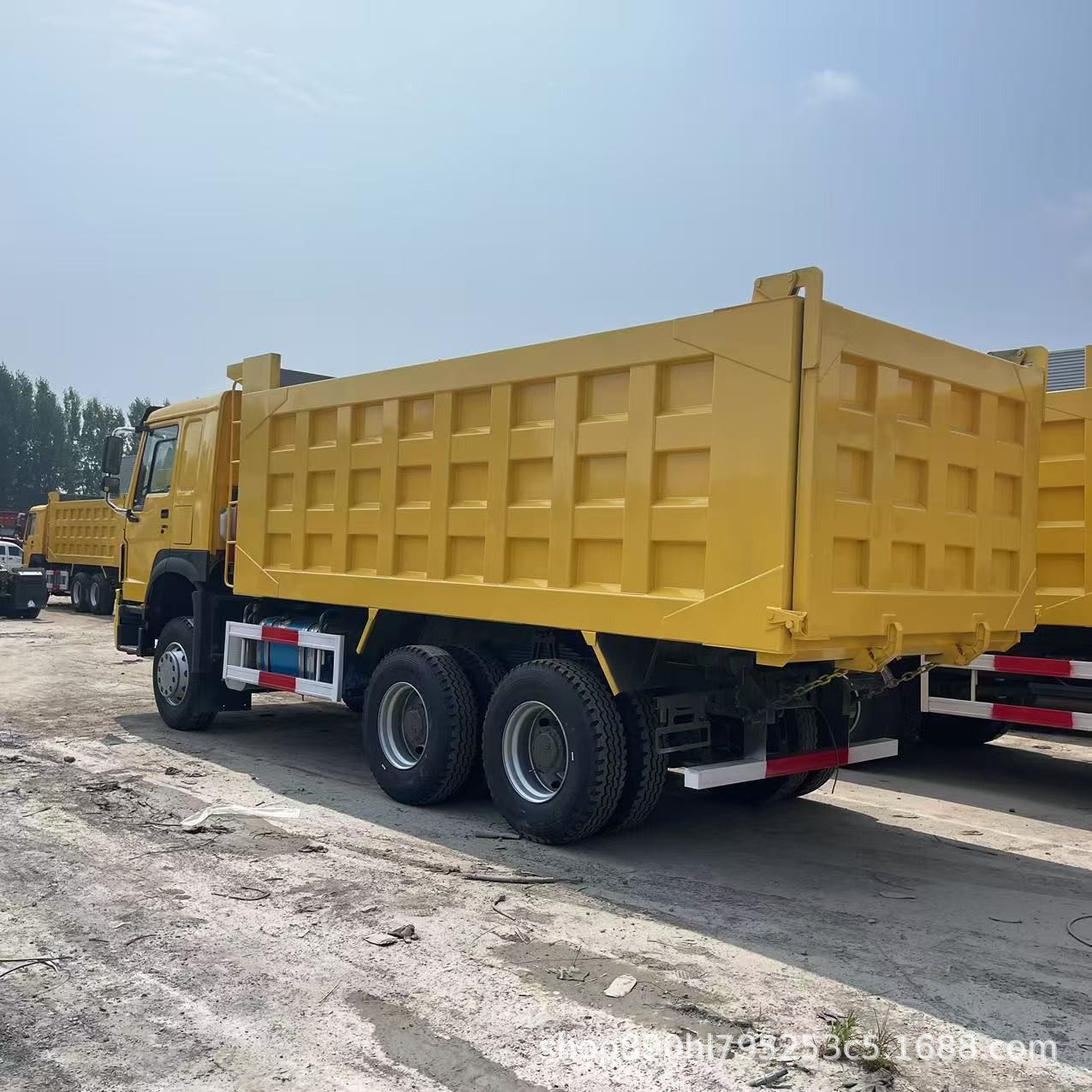 Howo Dump Truck 6X4 Rear-Wheel Drive Dump Truck Front-Wheel Drive Rear-Wheel Drive Dump Truck Tipper Truck Engineering Vehicle
