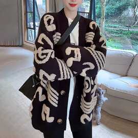 韩系撞色毛巾绣音符毛衣外套女秋冬新款宽松慵懒时尚气质针织开衫